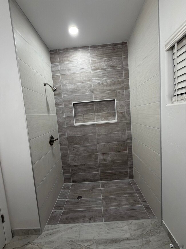 Building Photo - 4764 E Jett St