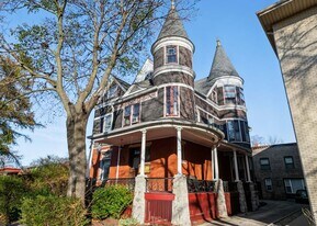 Building Photo - 420 N Marion St