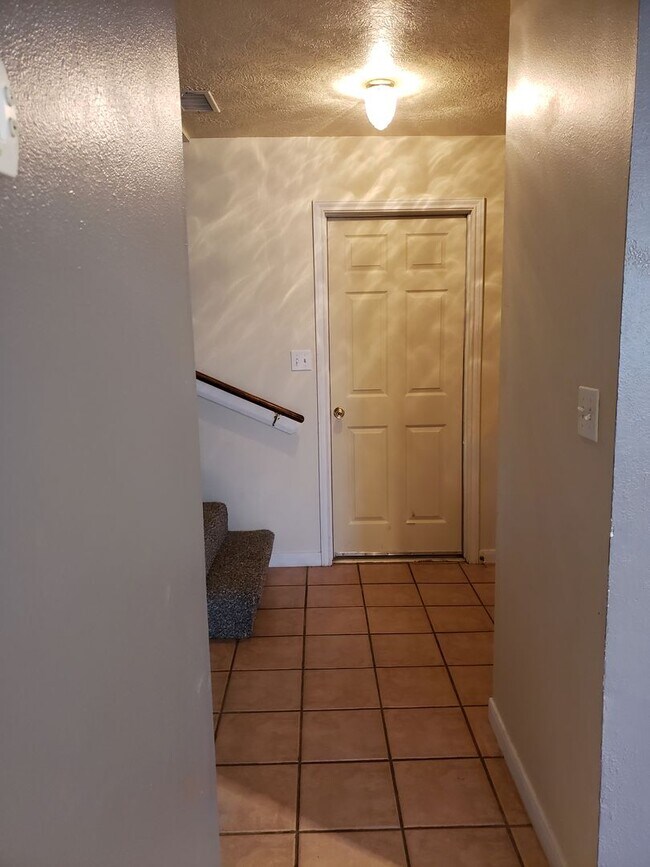 Building Photo - 2810-2814 90th Street