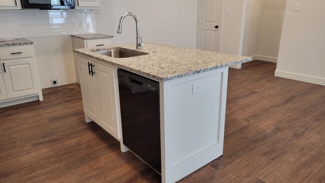 Building Photo - 7208 22nd Pl