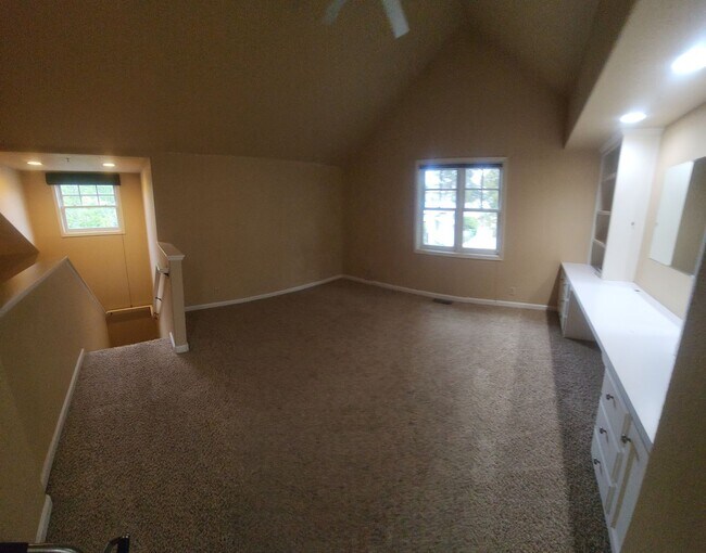 Building Photo - 3 Homes on 1 Lot! 7 Bedroom 4 bath home close to POLY off of Grand Avenue Entrance!!!!