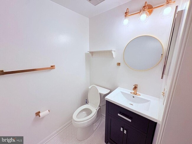 Building Photo - 12010 Glen Alden Rd