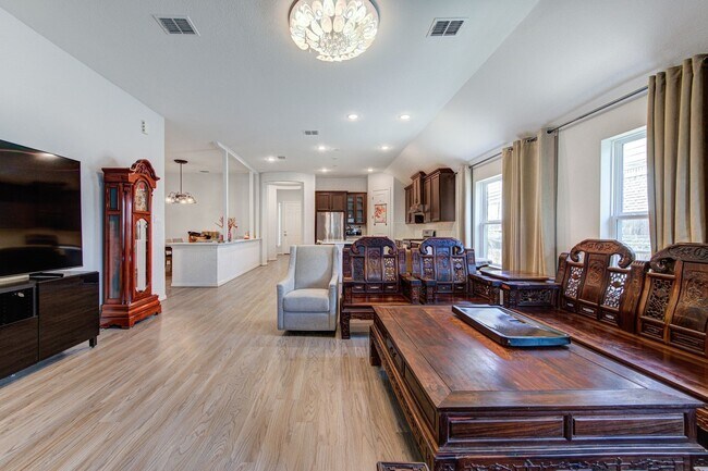 Building Photo - 3507 Sunburst Ct