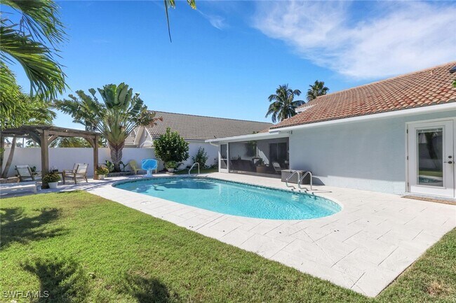 Building Photo - 1151 Jardin Dr