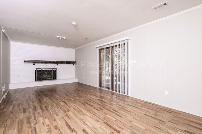 Building Photo - 4017 Grimstead Ln