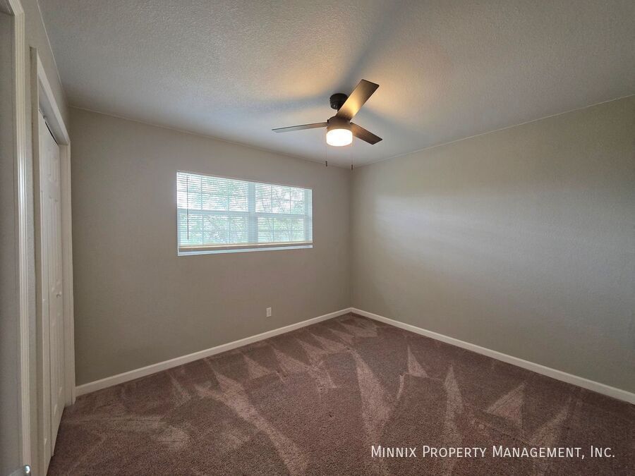 Building Photo - 4603 Mercedes Dr