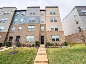 Building Photo - Modern 3 Bed 2.5 Bath End-Unit Townhome With Deck In The Landing At Cannon Branch