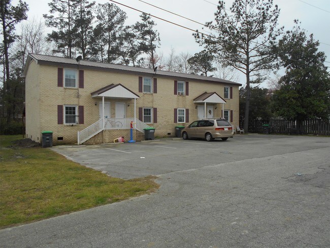 Building Photo - 4820 Holly St