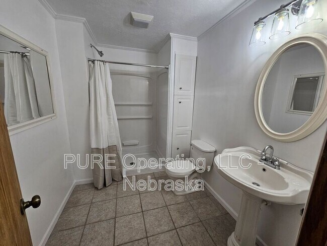 Building Photo - 12321 Wirt St