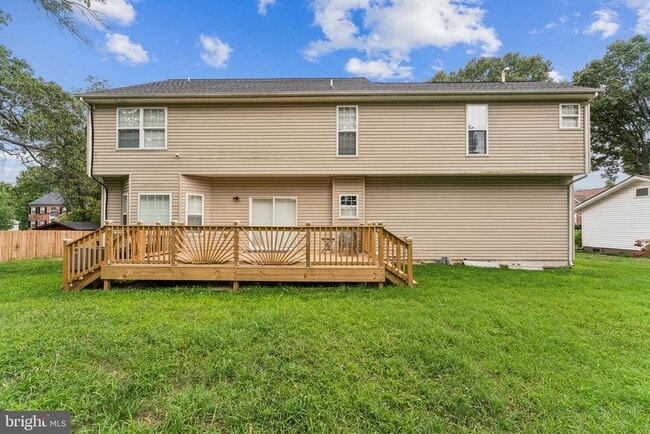 Building Photo - 7006 Friendship Rd