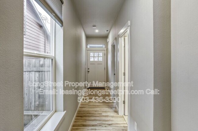 Building Photo - 6314 SE 87th Ave