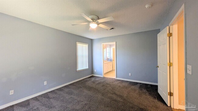 Building Photo - 7448 Chimney Pines Dr