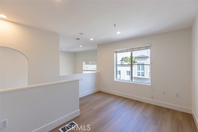 Building Photo - 2400 Scholarship