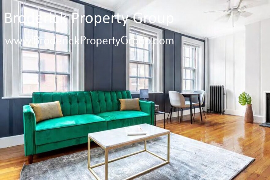 Building Photo - 83 Myrtle St