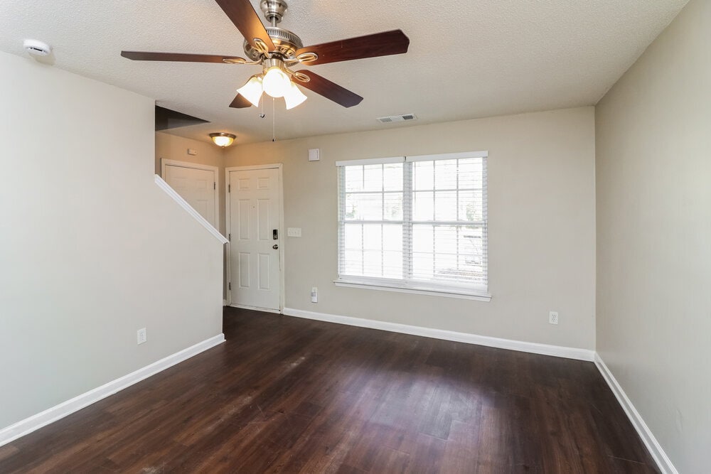 Building Photo - 149 Lossie Ln