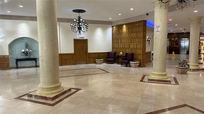Building Photo - 3725 S Ocean Dr