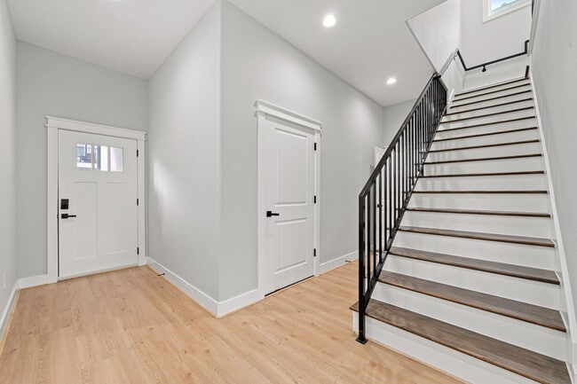 Building Photo - 6480 T C Jester Blvd