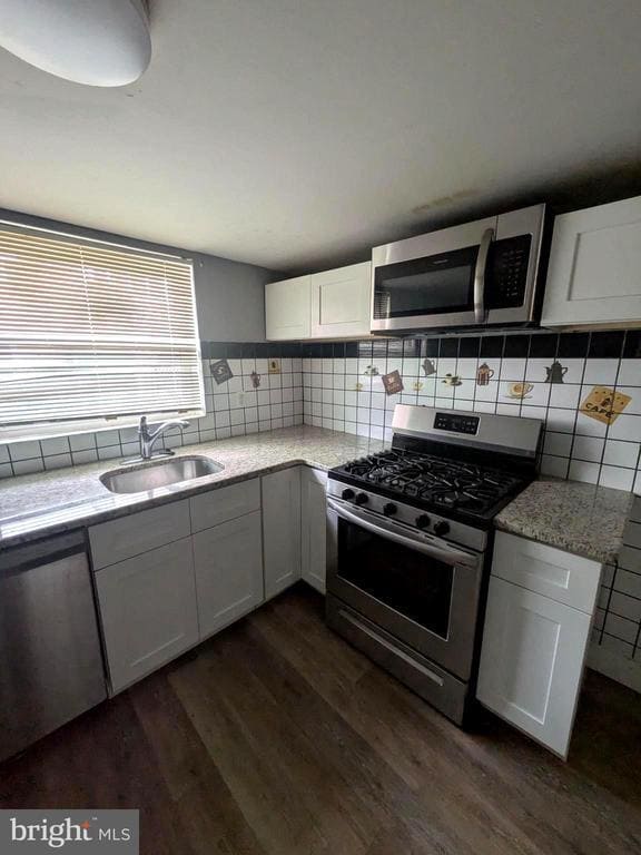 Building Photo - 1825 E Harold St