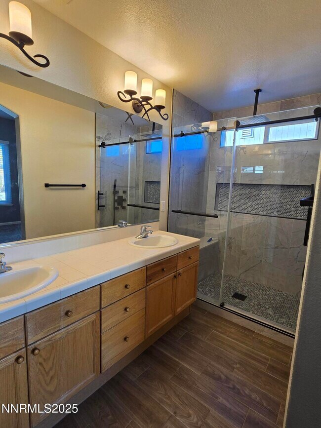 Building Photo - 7848 Alcandre Ct