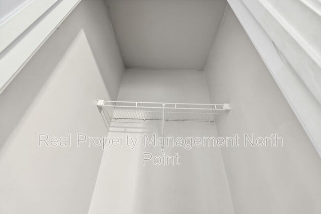 Building Photo - 1097 Westview Dr SW