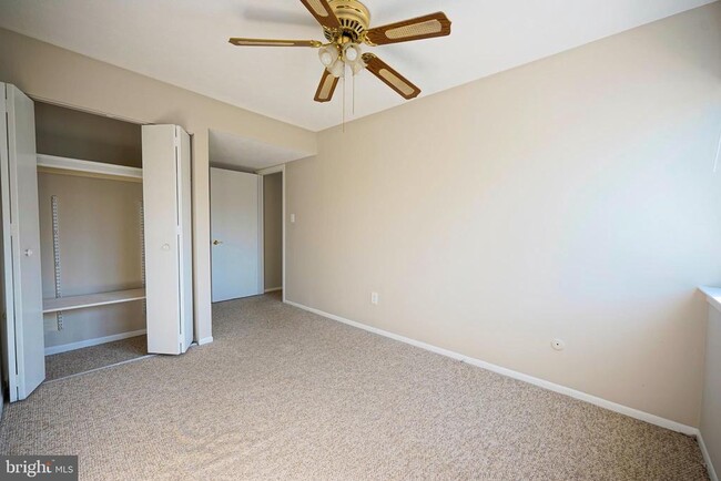 Building Photo - 1035 Pendleton Ct