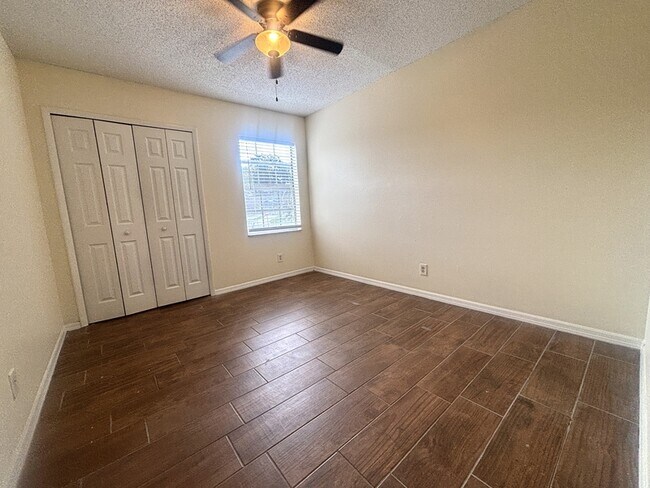 Building Photo - 7212 Alston Ct