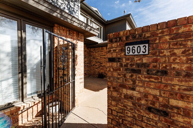 Building Photo - 9603 Orlando Ave