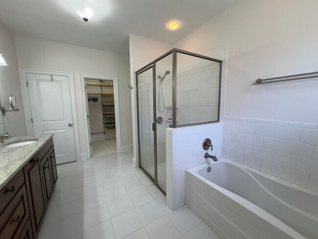 Building Photo - 2604 Ulysses Rd