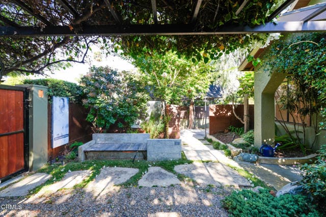 Building Photo - 4208 Camero Ave