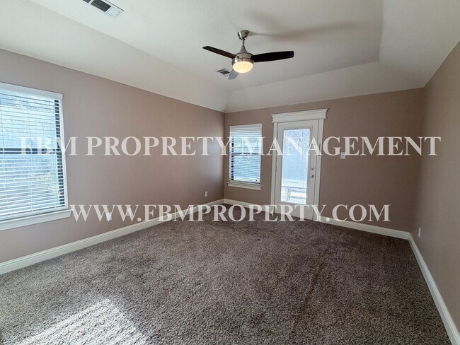 Building Photo - 163 Highland Dr
