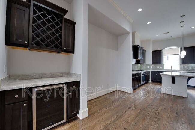 Building Photo - 4203 Feagan St