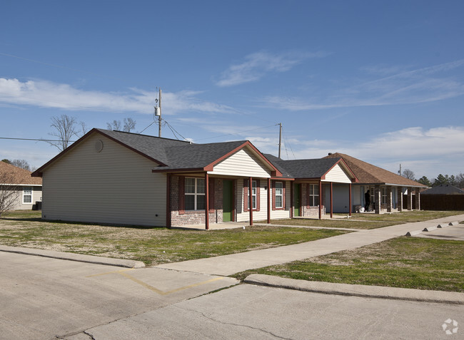 Building Photo - St. Vincent Villas I