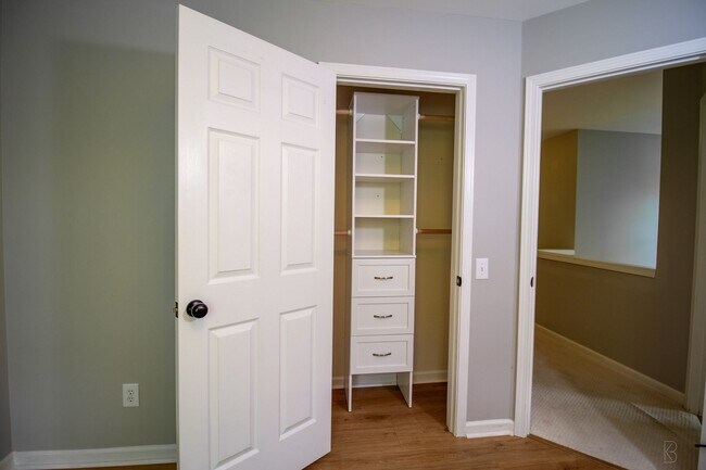 Building Photo - 4 bedroom home in Ballantyne