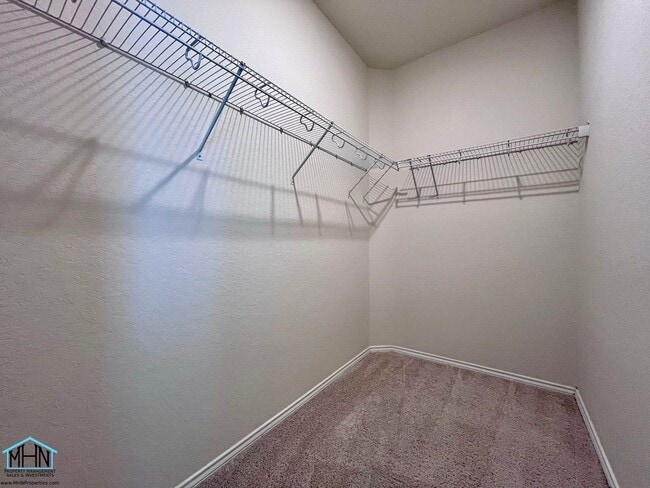 Building Photo - 4105 Paddock Trl