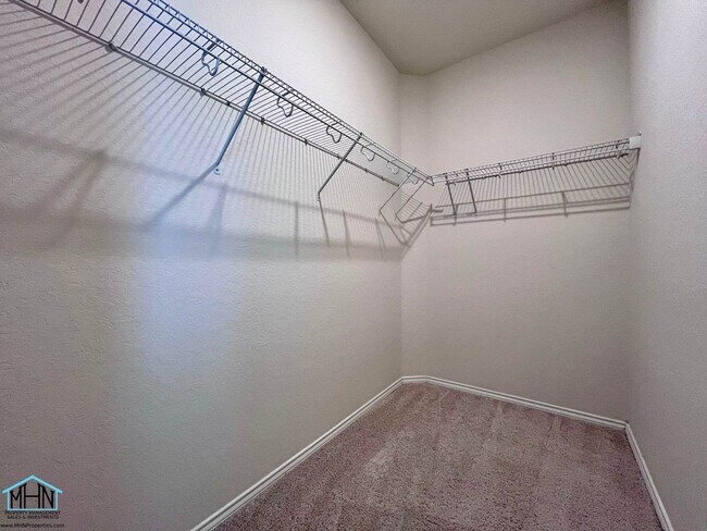 Building Photo - Welcome Home to Your Dream Oasis! A Beautiful 3-Bedroom 2-bath Home in Desirable Seguin!