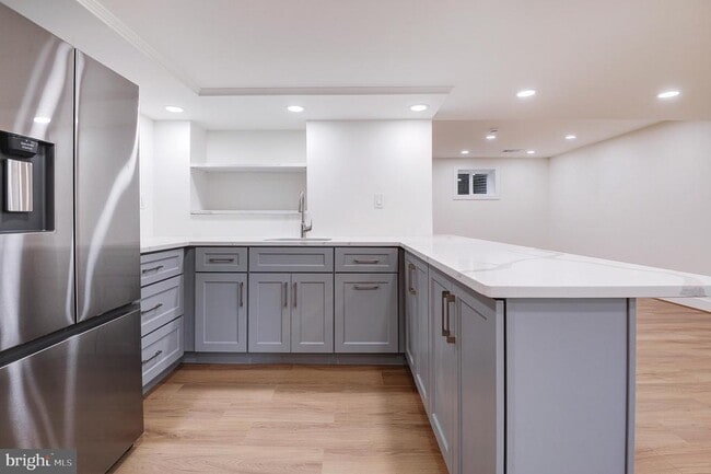 Building Photo - 9704 Hall Rd