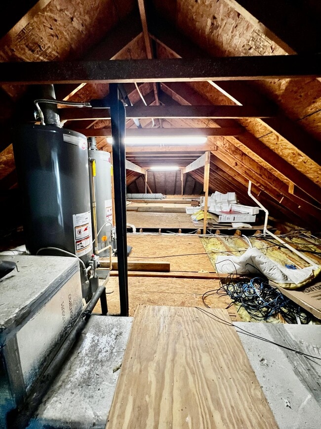 Building Photo - 87129 Golf Club Dr