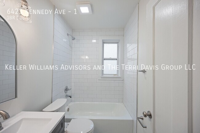 Building Photo - 6423 Kennedy Ave