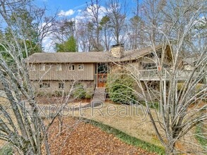 Building Photo - 373 Laredo Dr