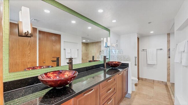 Building Photo - 888 Blvd of the Arts