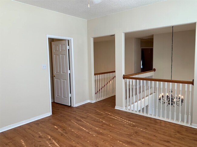Building Photo - 11218 Timbertree Ln