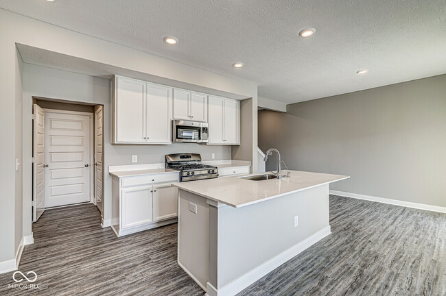 Building Photo - 9623 Beckett St