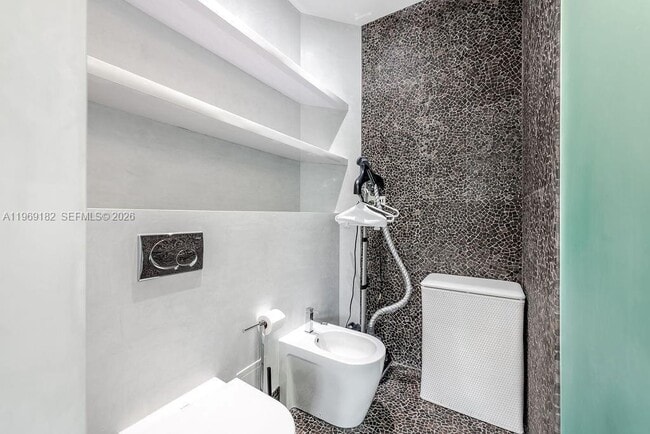 Building Photo - 3949 194th Ln