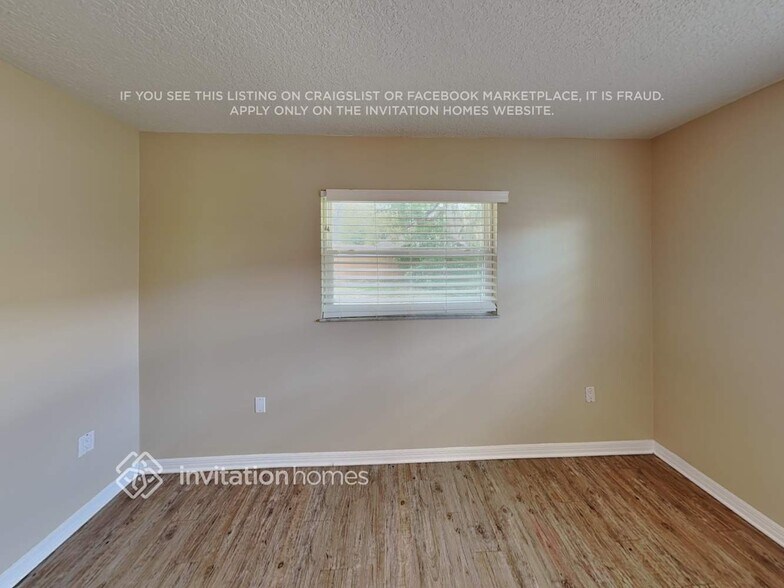 Building Photo - 8140 Caraway Dr