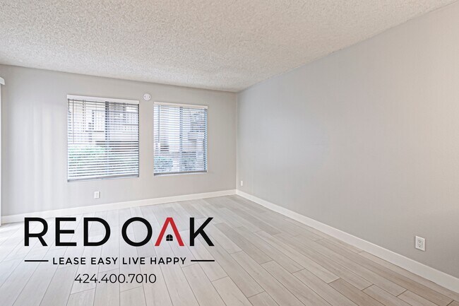 Primary Photo - 3710 E Fountain St