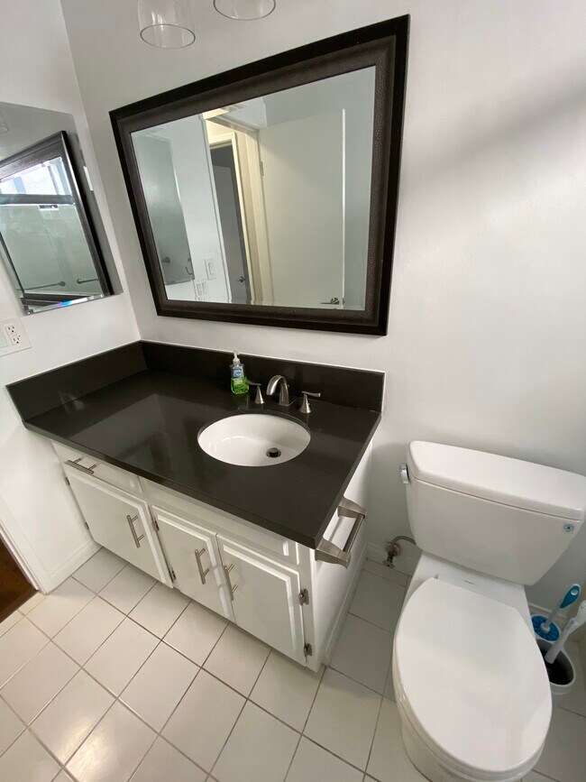 Bathroom - 3400 Greenfield Ave
