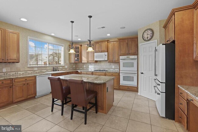 Building Photo - 22227 Waterberry Terrace