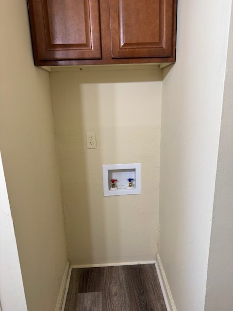 Building Photo - 321 Glynn Ln