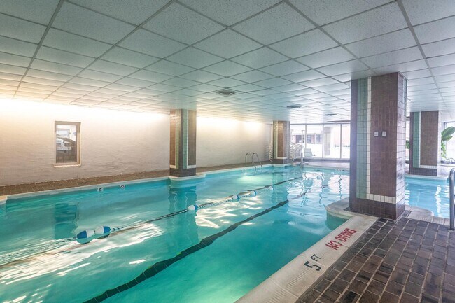 Building Photo - 4601 N Park Ave