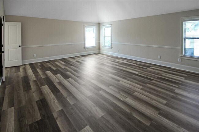 Building Photo - 1307 Clarecastle Ln